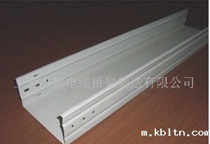 铝合金槽式桥架没有不进步的人生，只有不进取的人！