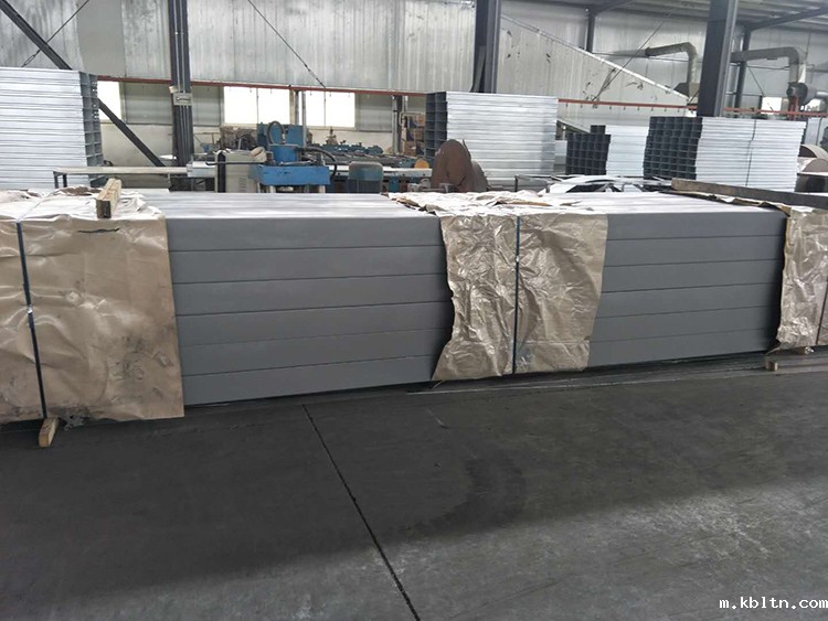 轻型高强度桥架