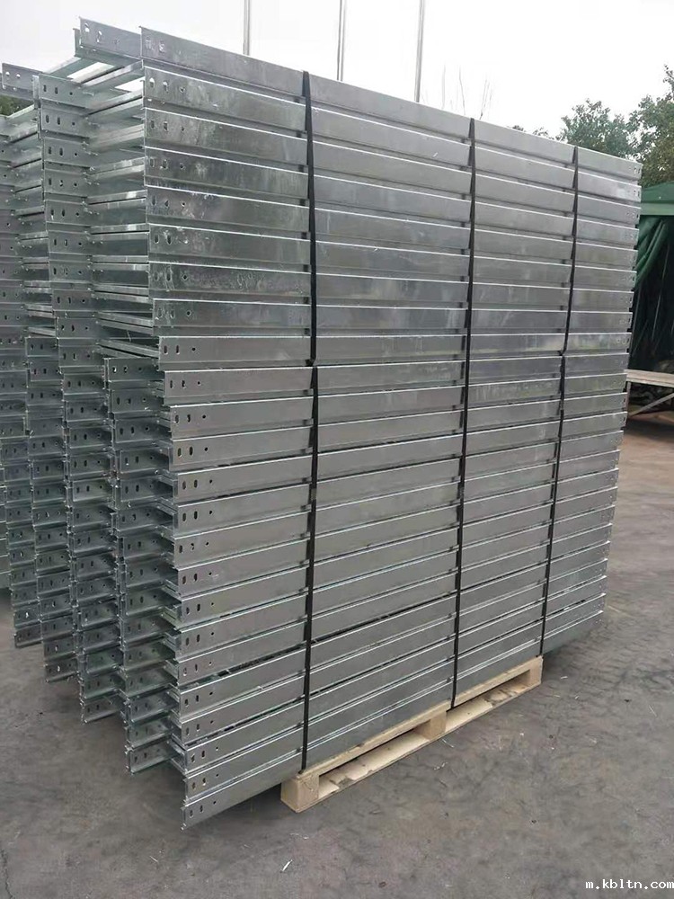 热浸锌桥架的材质往往决定了他的质量