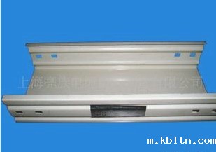 热镀锌线槽桥架